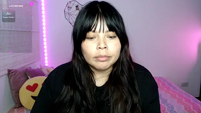 EllieMoonX webcam