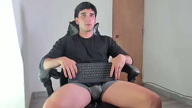 leo030809 webcam