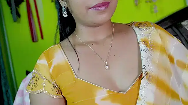 sexyhoney27 webcam