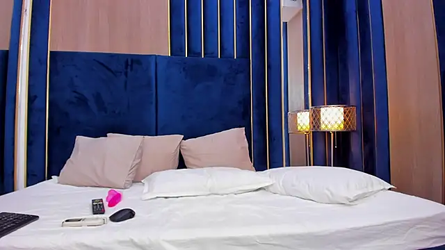 tenny_shy webcam