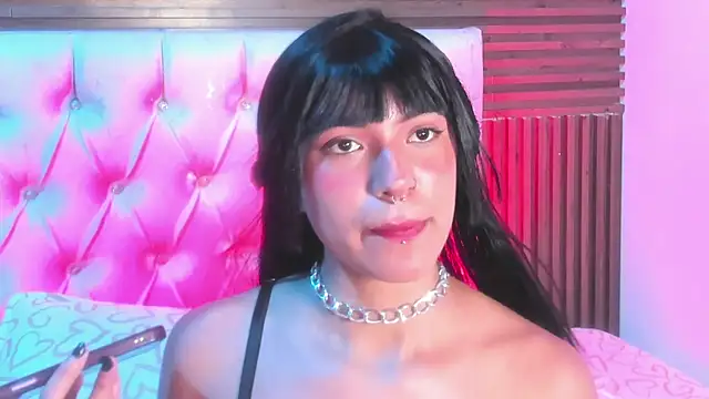 KatieRougee_ webcam