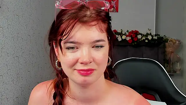 MelissaMay__ webcam