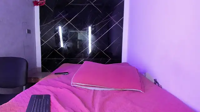 Adrian_Wolf webcam
