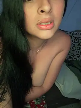 canelareina live cam on StripChat