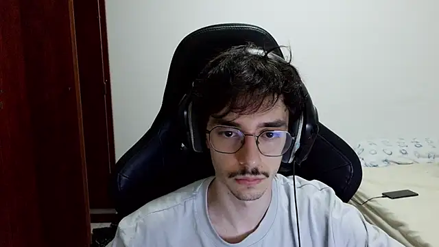 gabrielNovin17cm webcam
