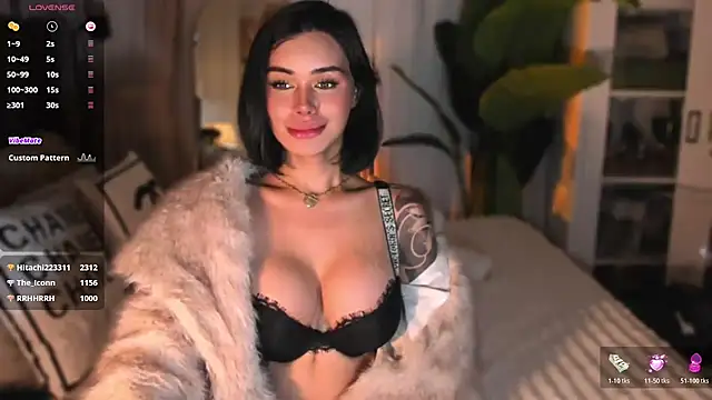ParisianDoll webcam