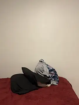 treasurebabii live cam on Stripchat