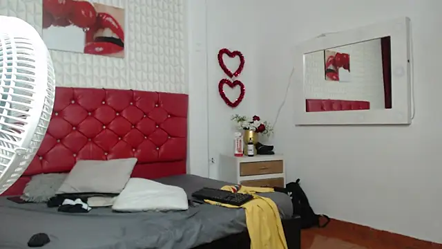 Zayn_Moretti webcam