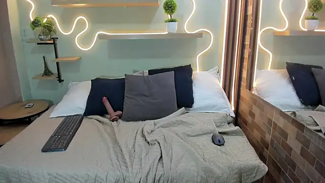 Amber_Milers webcam