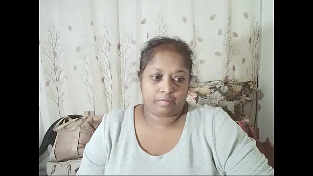 Indiantasha webcam