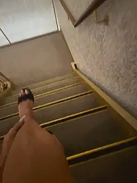 sexy7883 (G milf) - Cruise RISK -@play pussy in public