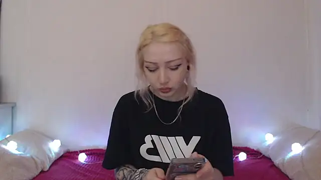 Emily_hardcore webcam