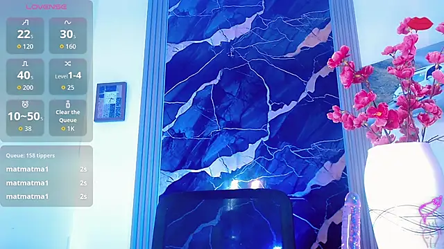 tyle_brunette webcam