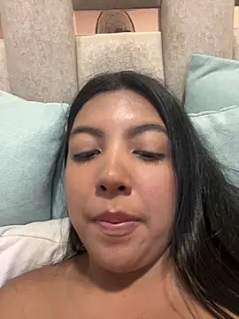 nicole_fisherr webcam