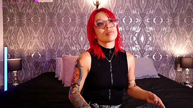 AbellaFox_ webcam