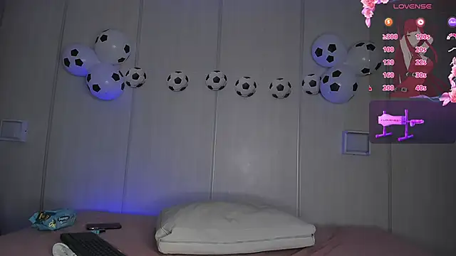 sasha_riverss webcam