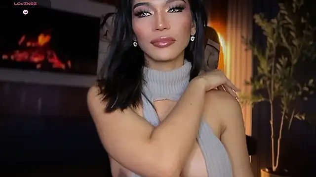 Maria_Manika webcam