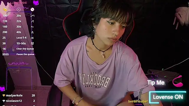 lunarichy22 webcam