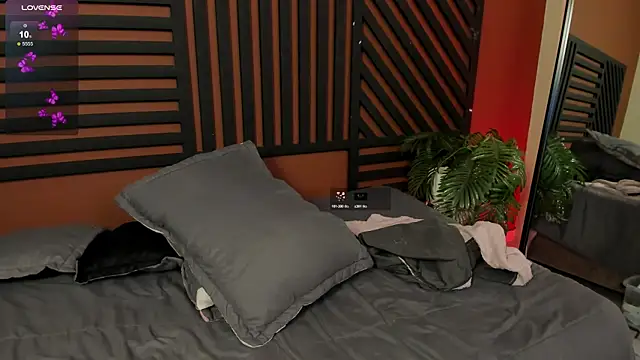 luna_cute__ webcam