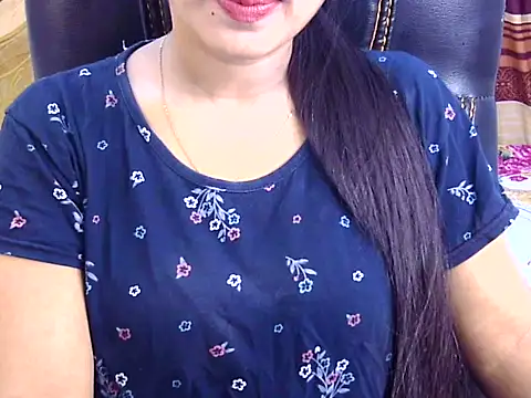Noor_Zarin webcam