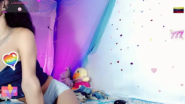 lilith-12 webcam