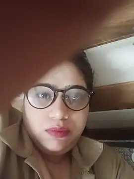 yourchahat27 webcam