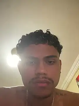 pedrolir222 webcam