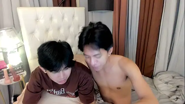 davincihugecock webcam