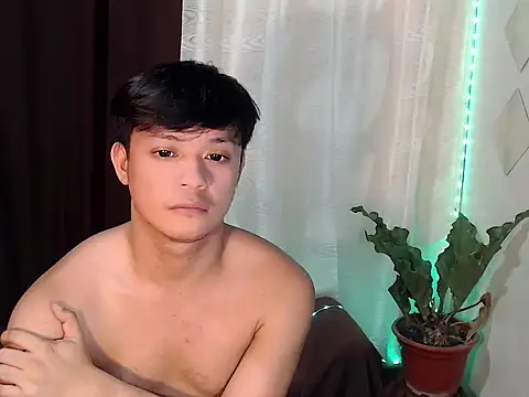 kingdomcum96 live sex cam