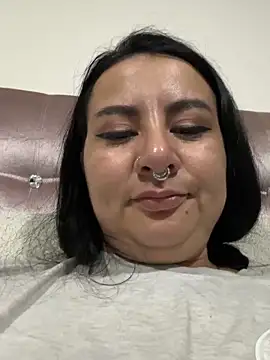 Abril_Luv webcam