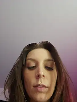 LilyOrion webcam