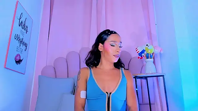 NicoleMadrird webcam
