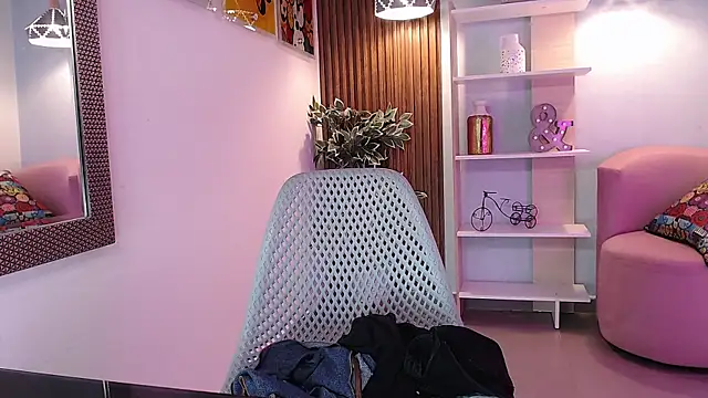 Dalila_Sky webcam