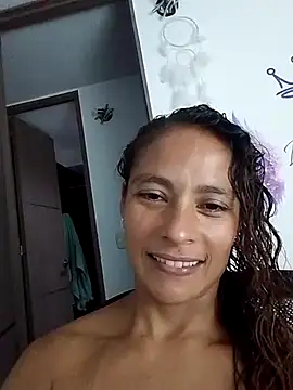 Zoedaniels webcam