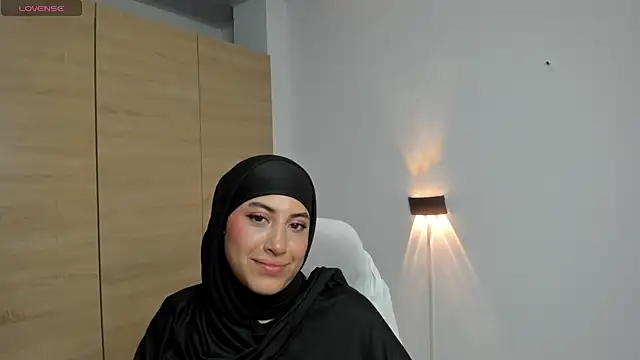 LAY_LA_ webcam