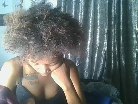 Prettyquueen webcam