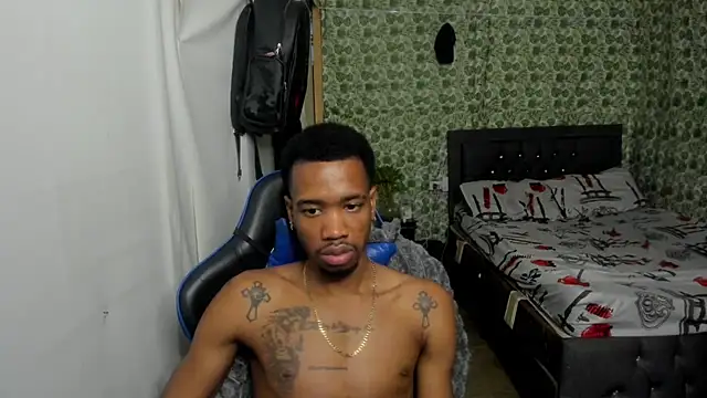 Kofi_exotic_2 live cam on StripChat