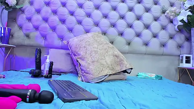 LezyTompson webcam