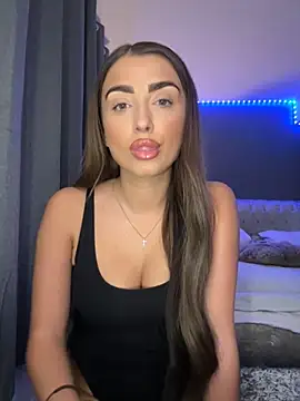 ellariverss 🌓 live nude chat