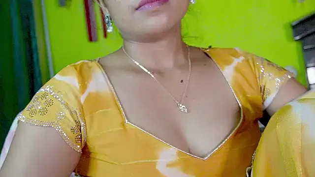 sexyhoney27 webcam