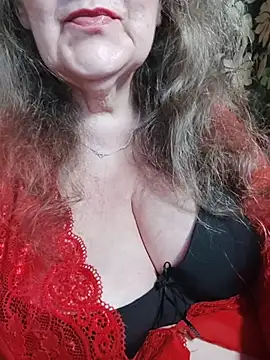 Snezhana live cam on StripChat