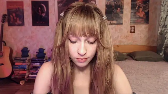 Friendly_Ellie webcam