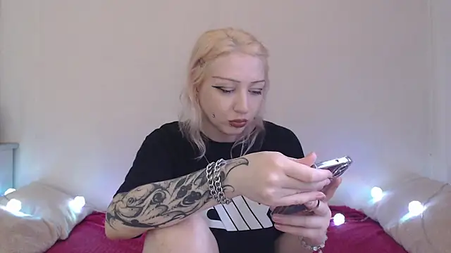 Emily_hardcore webcam