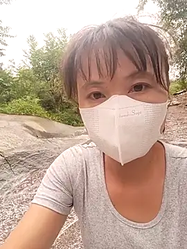 Linda-yiyi webcam