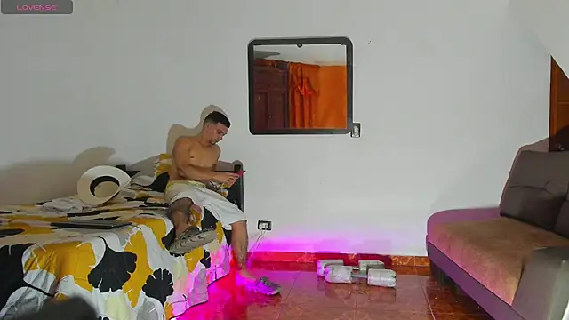 Teo_Rave live cam on StripChat