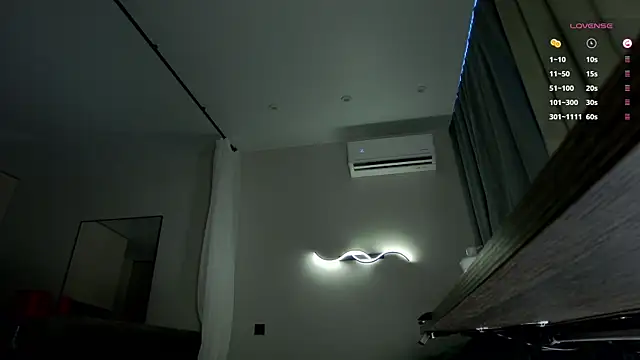 tommy_cat - Tommy_cat's free webcam - UK Sex Cams