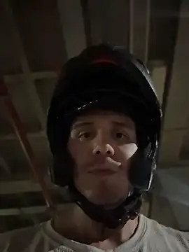 adam-rivera webcam