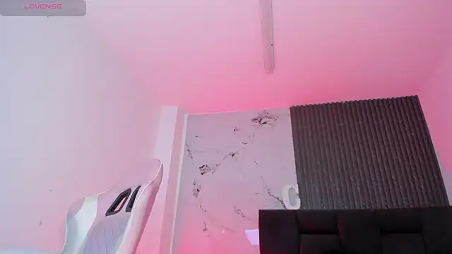 Chloemuaak webcam