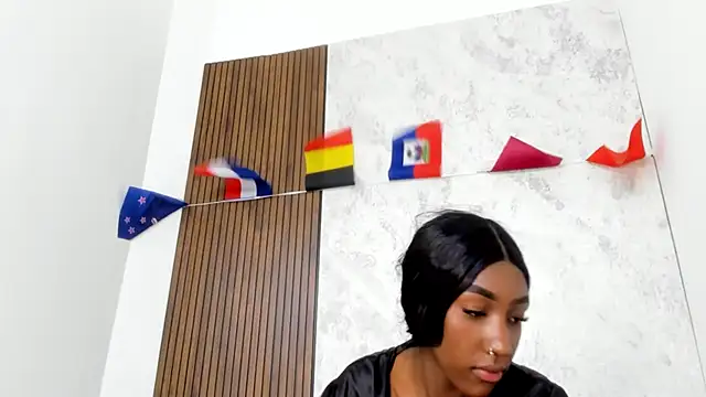Mistt_Mia webcam