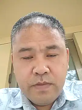 wanggang880903 webcam